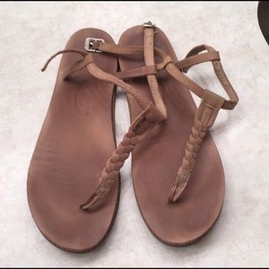 Rainbow 🌈 Sandals XL Like New